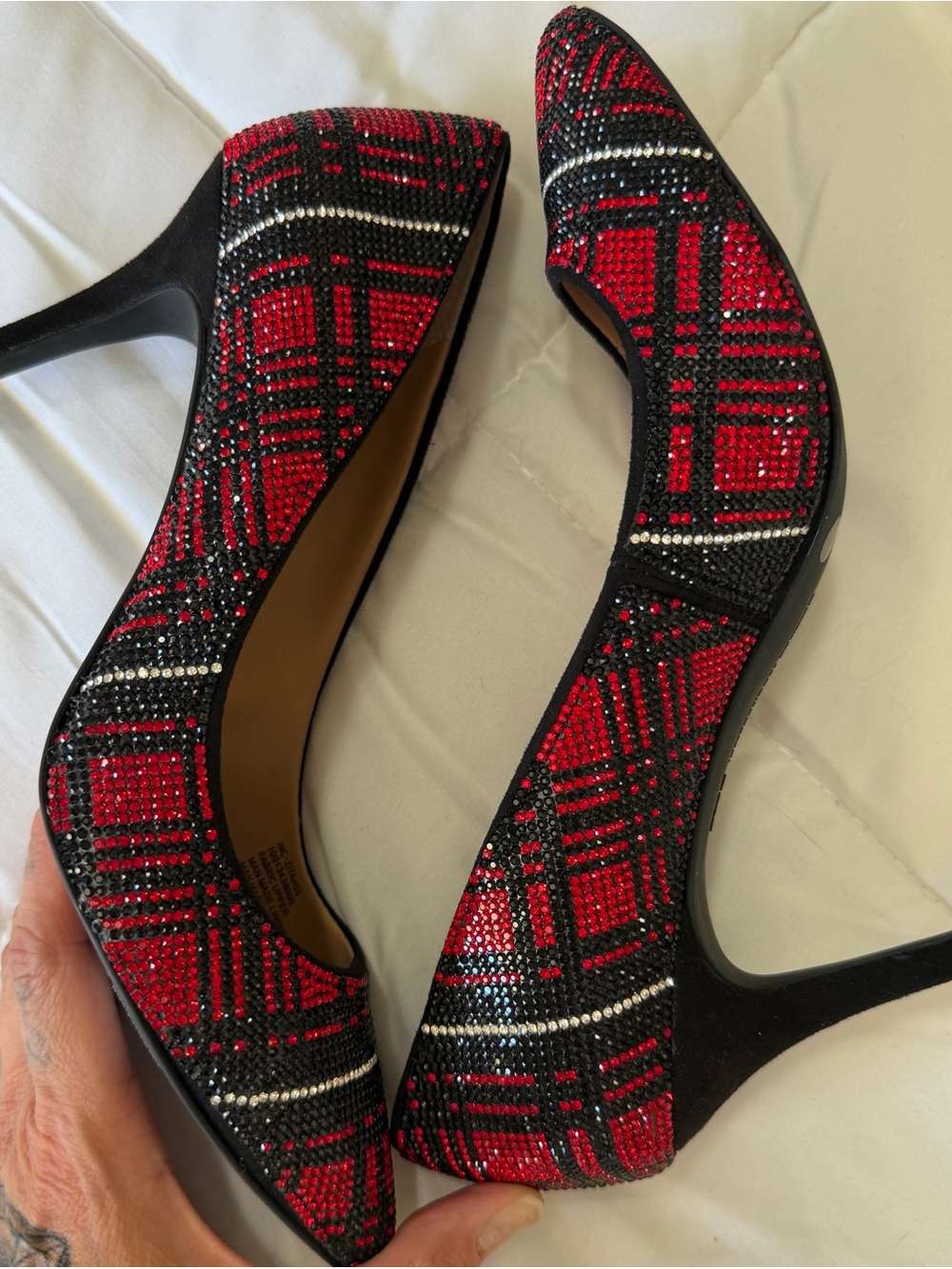 INC elegant RED and BLACK plaid rhinestone stiletto heels - Picture 3 of 10
